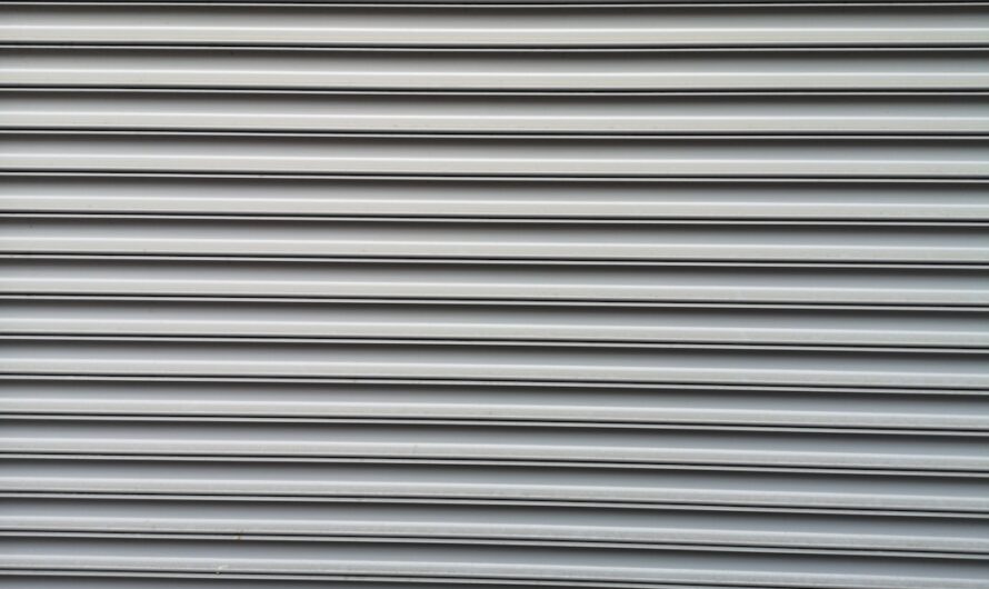 Comment déposer un volet roulant facilement en 2025 ?