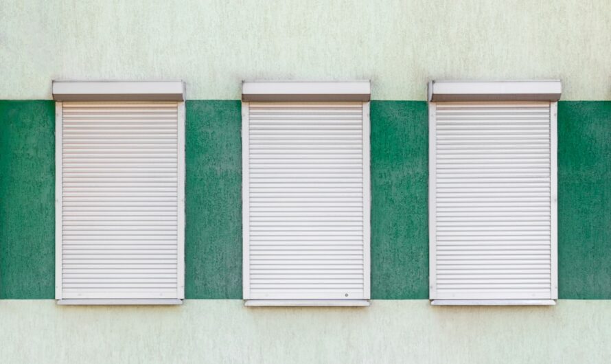 Comment déclipser facilement votre volet roulant en 2025 ?