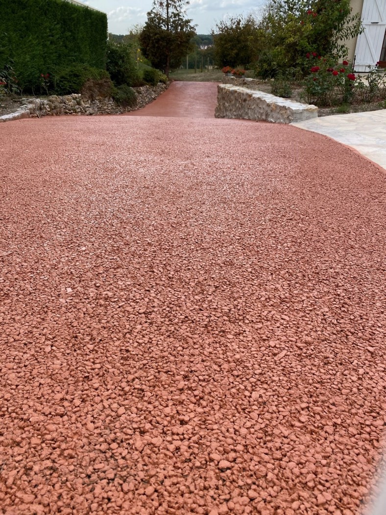 découvrez les tendances et innovations du béton en 2025 : matériaux durables, nouvelles techniques de construction et solutions écologiques pour vos projets.