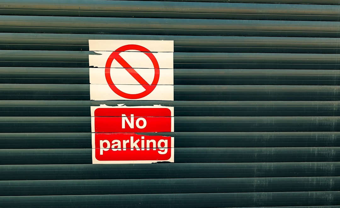 découvrez les avantages des volets roulants : sécurité, isolation thermique et phonique, confort et design moderne pour vos fenêtres. profitez d’une protection optimale et d’un large choix de modèles adaptés à votre habitation.