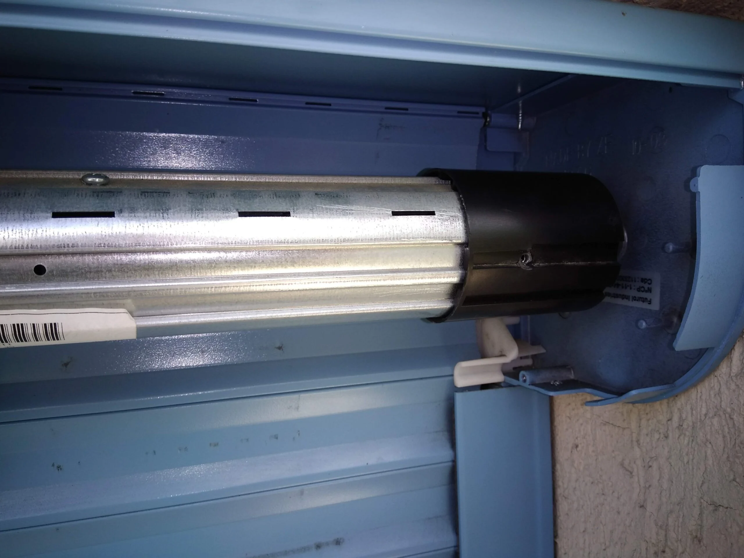 découvrez comment remplacer efficacement le moteur de votre volet roulant pour restaurer son fonctionnement. guide complet, conseils pratiques et astuces pour un remplacement réussi.